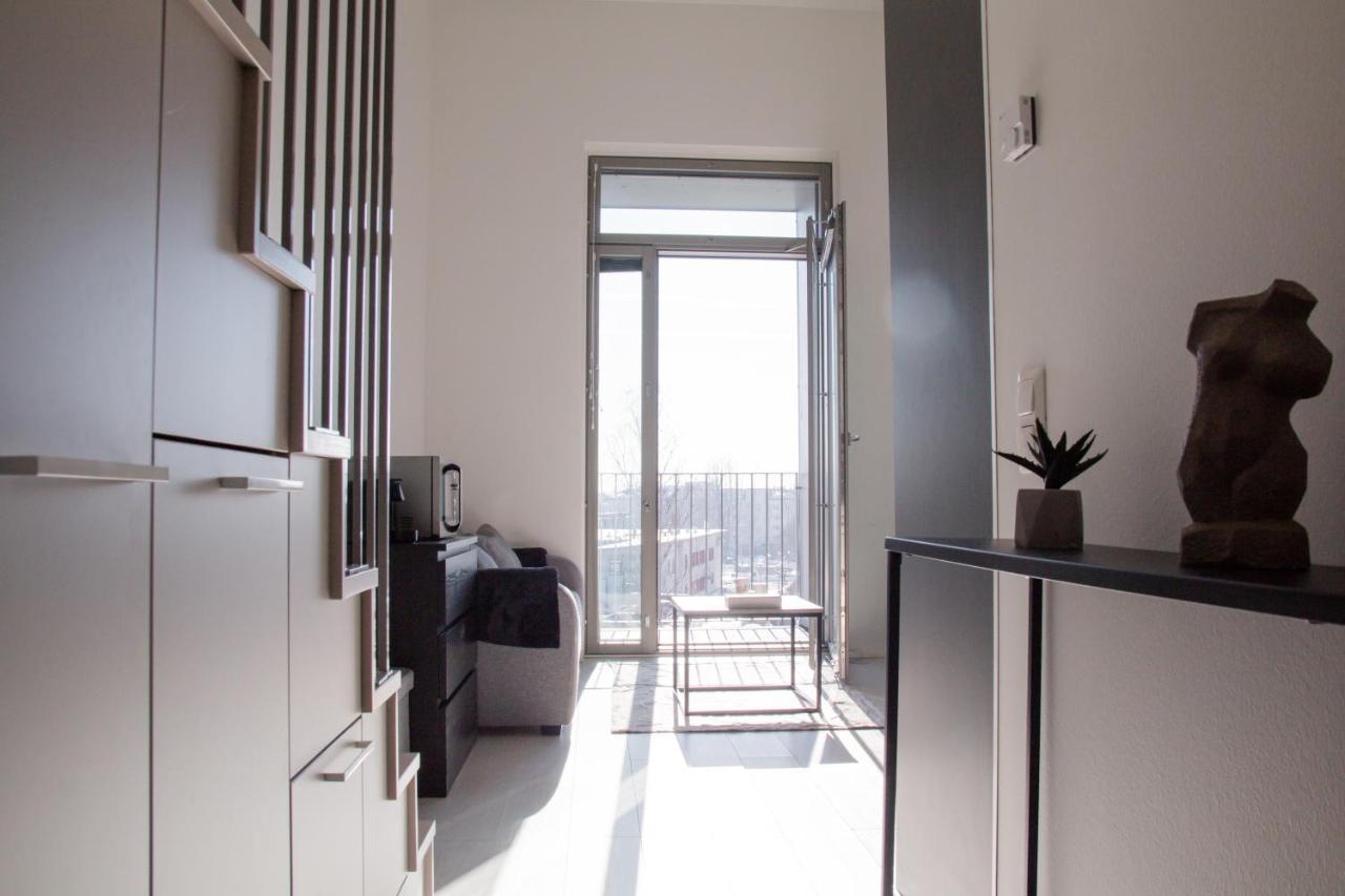 Elegant Penthouse Loft - Near The Airport Apartman Vantaa Kültér fotó